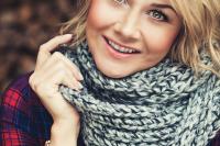 Heather Grey Knit Scarf 